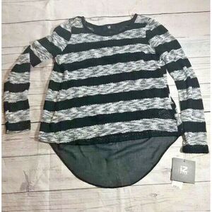 IZ Byer Women's Sweater Small Split Back High Low